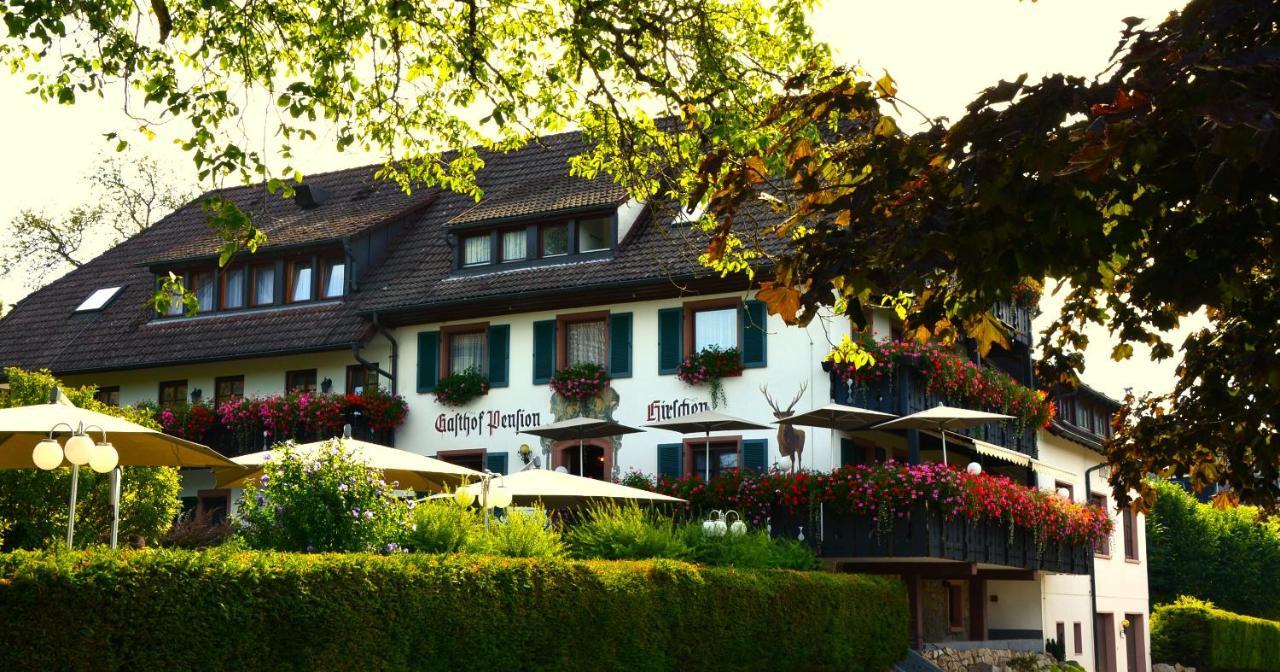 Genusshotel Hirschen - Erholung Im Gruenen Sallneck Bagian luar foto